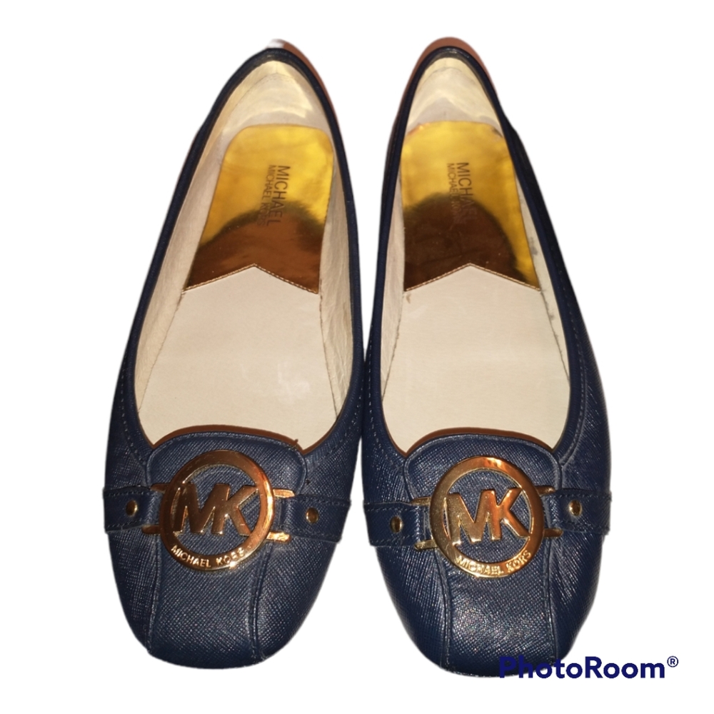 Michael Kors flats